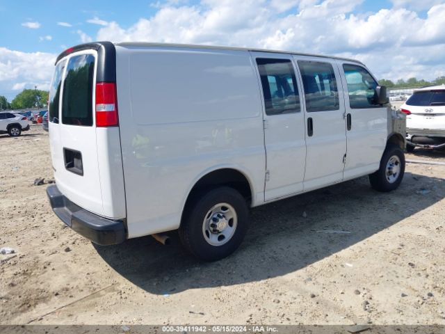 Photo 3 VIN: 1GCWGAFP8K1315965 - CHEVROLET EXPRESS 2500 