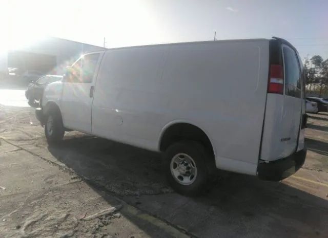 Photo 2 VIN: 1GCWGAFP8M1223354 - CHEVROLET EXPRESS CARGO VAN 