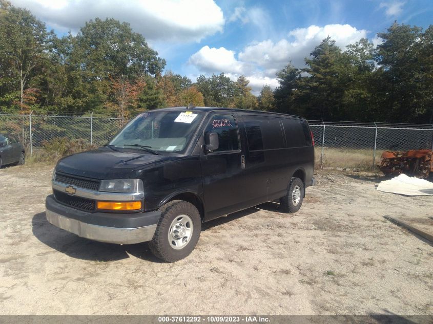 Photo 1 VIN: 1GCWGAFPXJ1188618 - CHEVROLET EXPRESS 