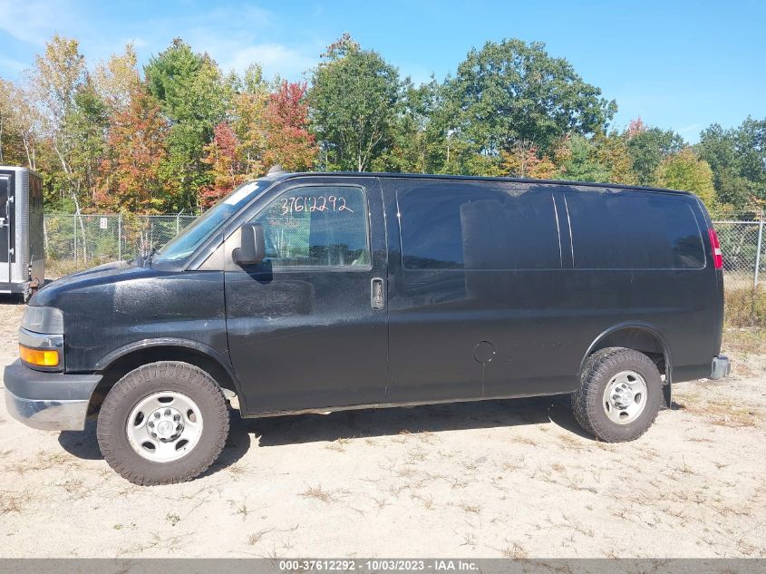 Photo 13 VIN: 1GCWGAFPXJ1188618 - CHEVROLET EXPRESS 