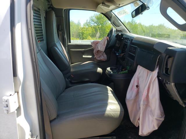 Photo 4 VIN: 1GCWGAFPXJ1301872 - CHEVROLET EXPRESS G2 