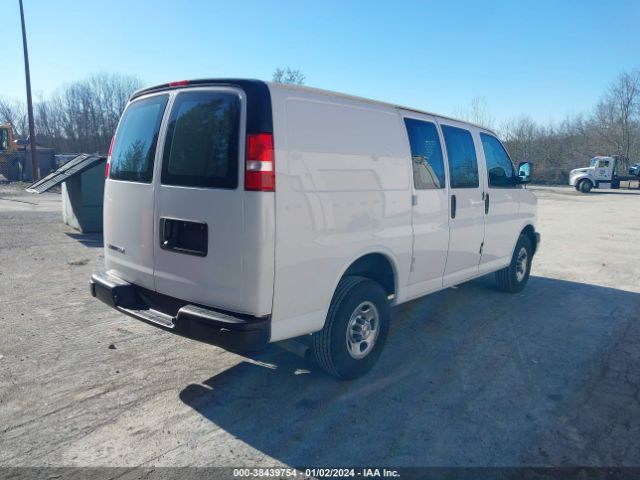 Photo 3 VIN: 1GCWGAFPXM1309751 - CHEVROLET EXPRESS CARGO 