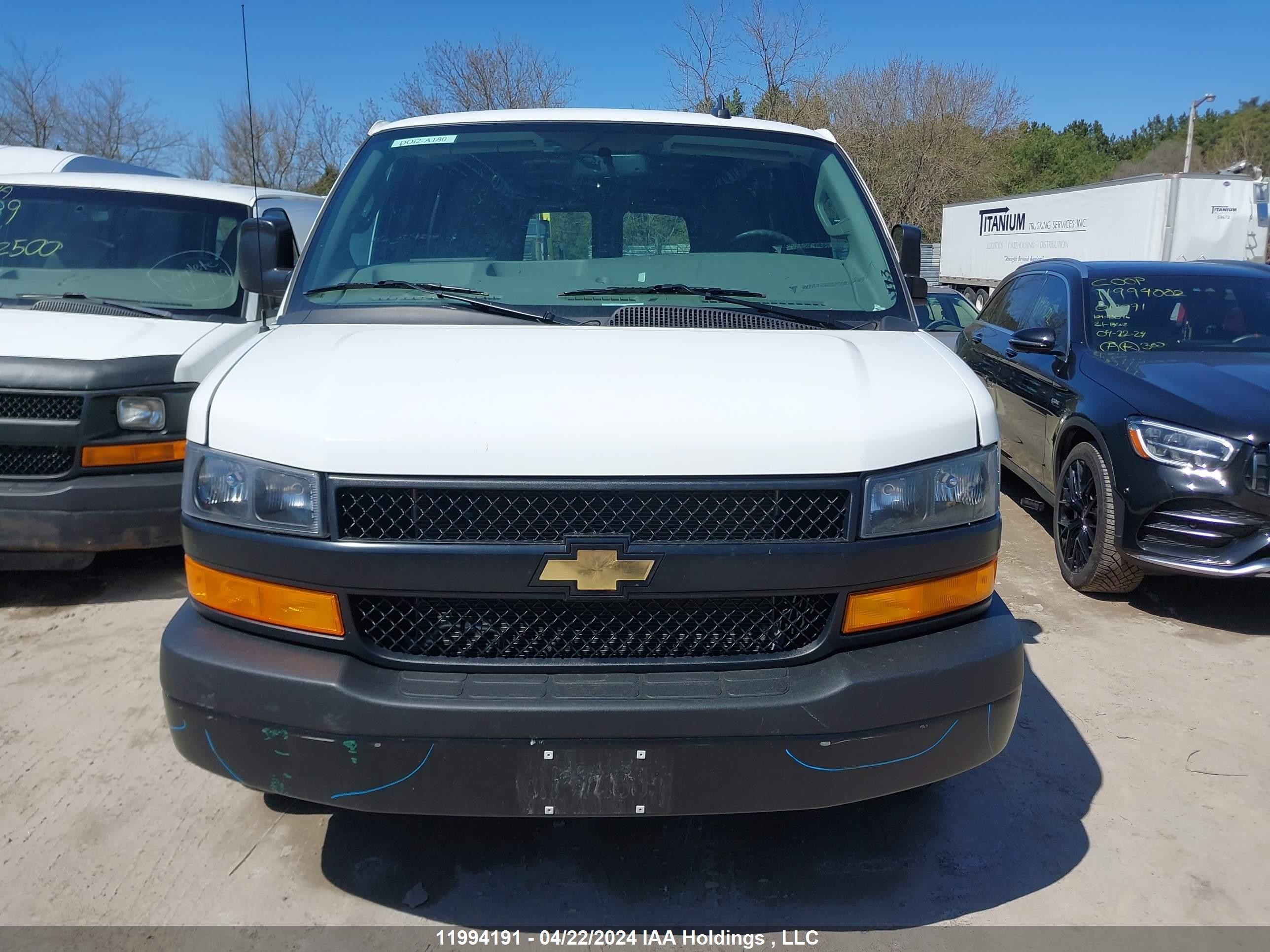 Photo 11 VIN: 1GCWGBF71M1300474 - CHEVROLET EXPRESS 