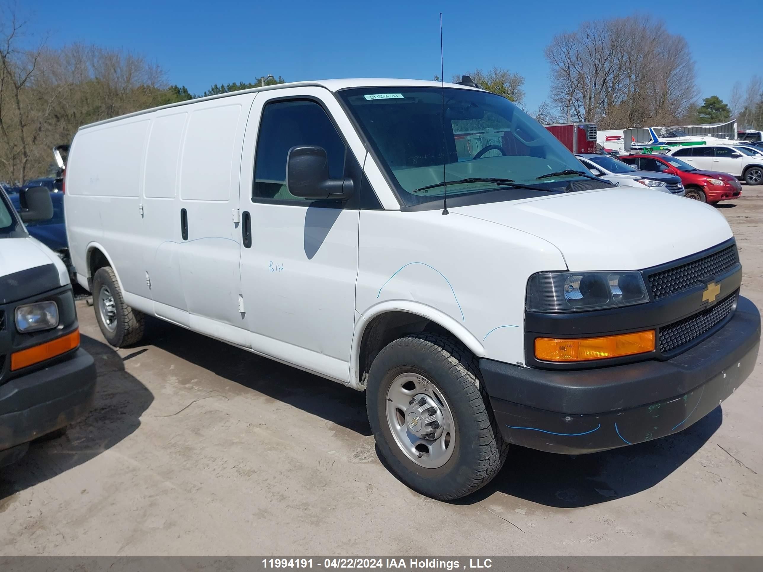 Photo 12 VIN: 1GCWGBF71M1300474 - CHEVROLET EXPRESS 