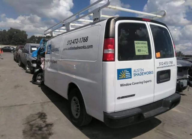 Photo 2 VIN: 1GCWGBFF1G1262319 - CHEVROLET EXPRESS CARGO VAN 