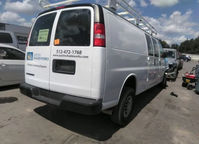 Photo 3 VIN: 1GCWGBFF1G1262319 - CHEVROLET EXPRESS CARGO VAN 