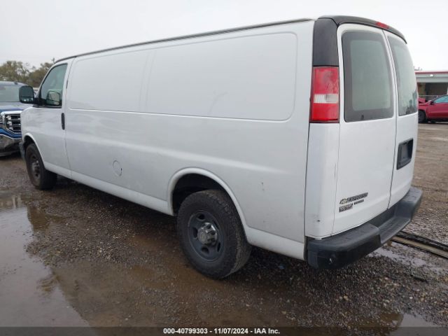 Photo 2 VIN: 1GCWGBFF2G1243195 - CHEVROLET EXPRESS 