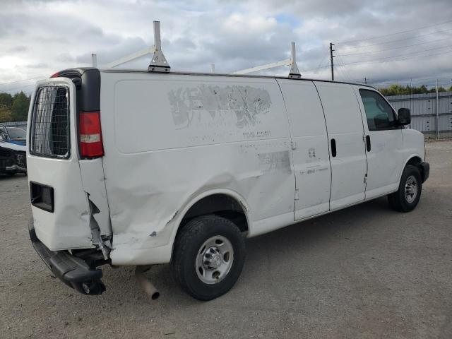 Photo 2 VIN: 1GCWGBFF3G1137452 - CHEVROLET EXPRESS G2 