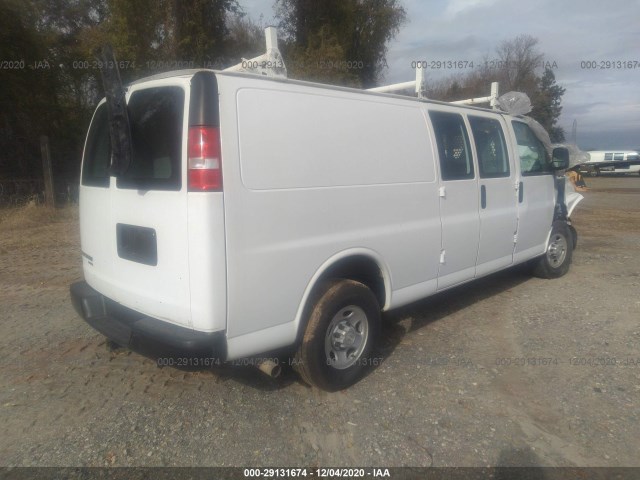 Photo 3 VIN: 1GCWGBFF5G1123696 - CHEVROLET EXPRESS CARGO VAN 