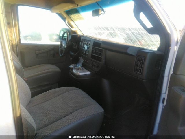 Photo 4 VIN: 1GCWGBFG0L1126590 - CHEVROLET EXPRESS 