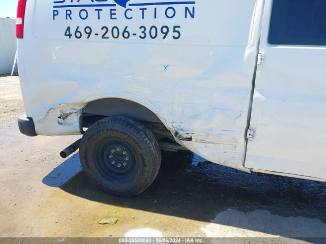 Photo 5 VIN: 1GCWGBFG0L1154759 - CHEVROLET EXPRESS CARGO 