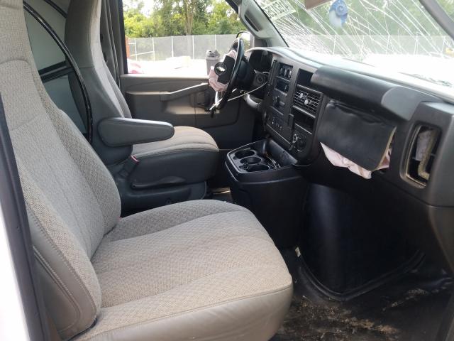 Photo 4 VIN: 1GCWGBFG3J1337960 - CHEVROLET EXPRESS G2 