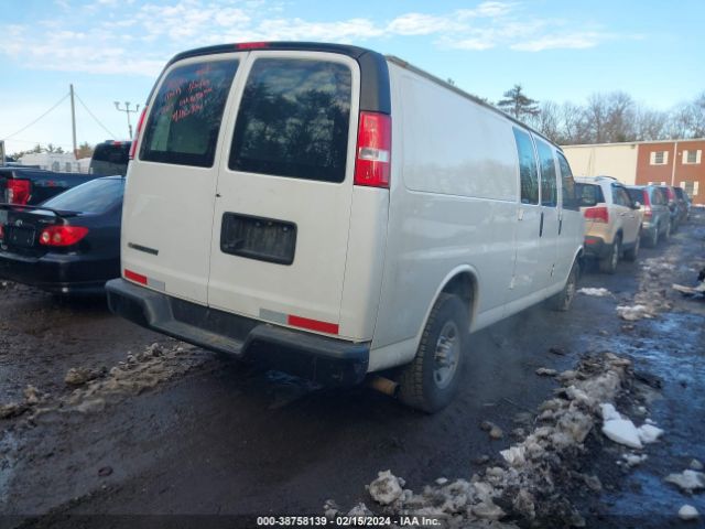 Photo 3 VIN: 1GCWGBFG3L1156103 - CHEVROLET EXPRESS CARGO 