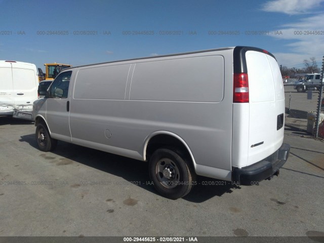 Photo 2 VIN: 1GCWGBFG5K1217482 - CHEVROLET EXPRESS CARGO VAN 