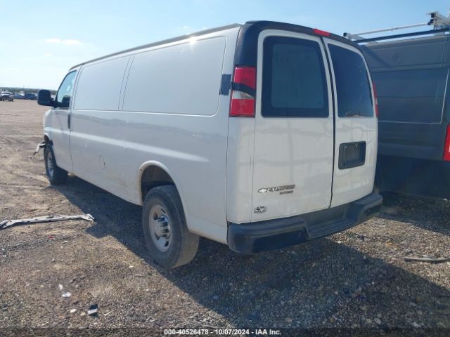 Photo 2 VIN: 1GCWGBFG6G1299441 - CHEVROLET EXPRESS 