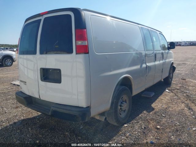 Photo 3 VIN: 1GCWGBFG6G1299441 - CHEVROLET EXPRESS 