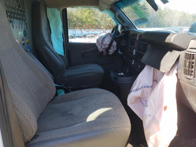 Photo 4 VIN: 1GCWGBFG6J1190095 - CHEVROLET EXPRESS G2 