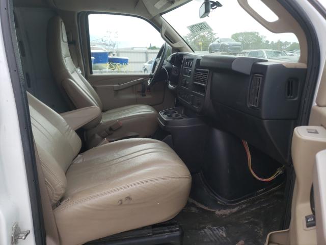 Photo 4 VIN: 1GCWGBFG8J1175260 - CHEVROLET EXPRESS G2 