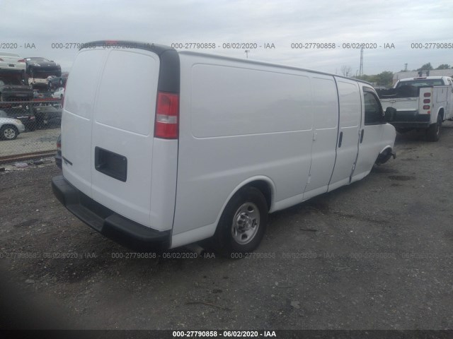 Photo 3 VIN: 1GCWGBFG8K1198863 - CHEVROLET EXPRESS CARGO VAN 