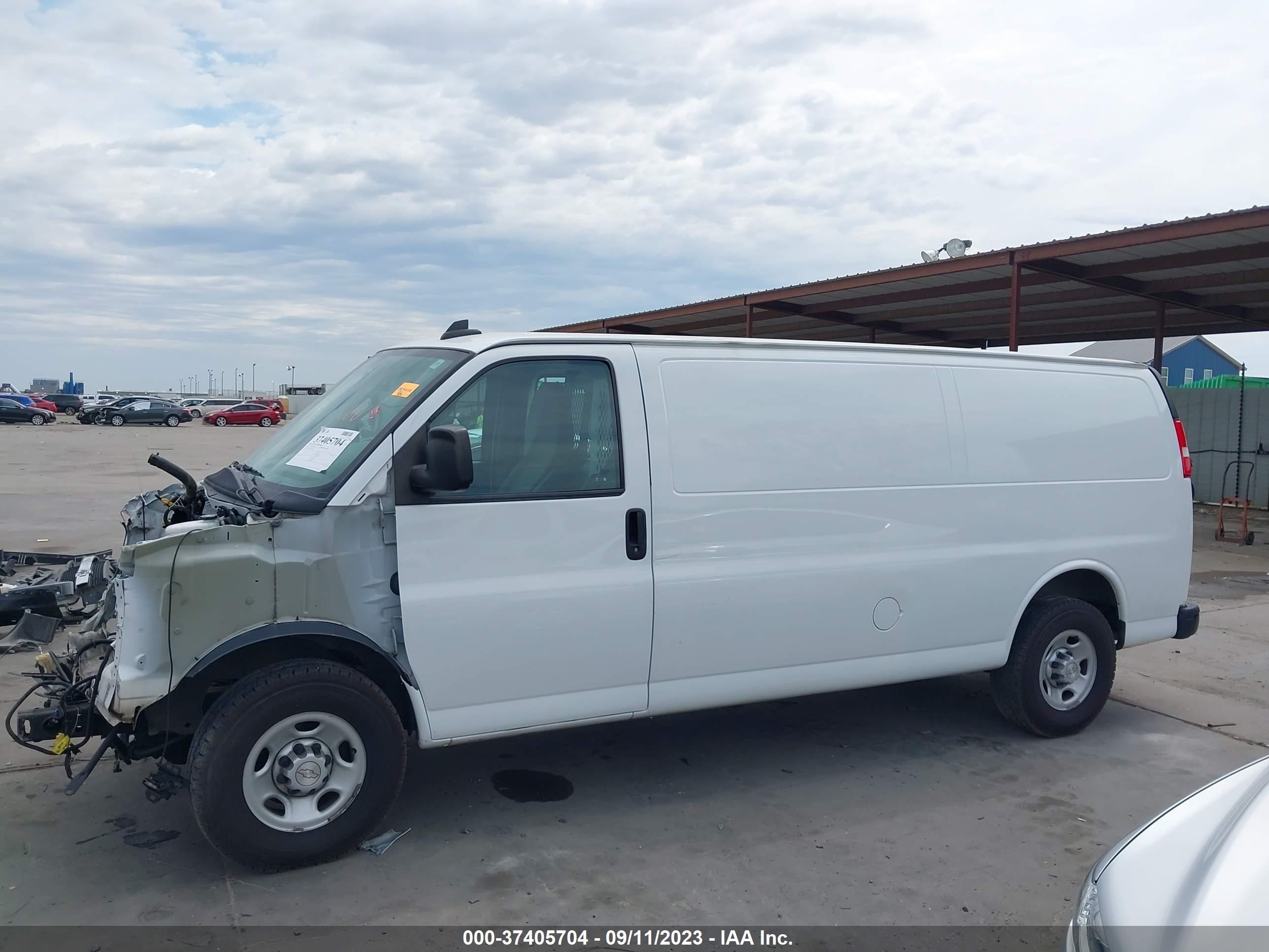 Photo 14 VIN: 1GCWGBFG9L1126877 - CHEVROLET EXPRESS 