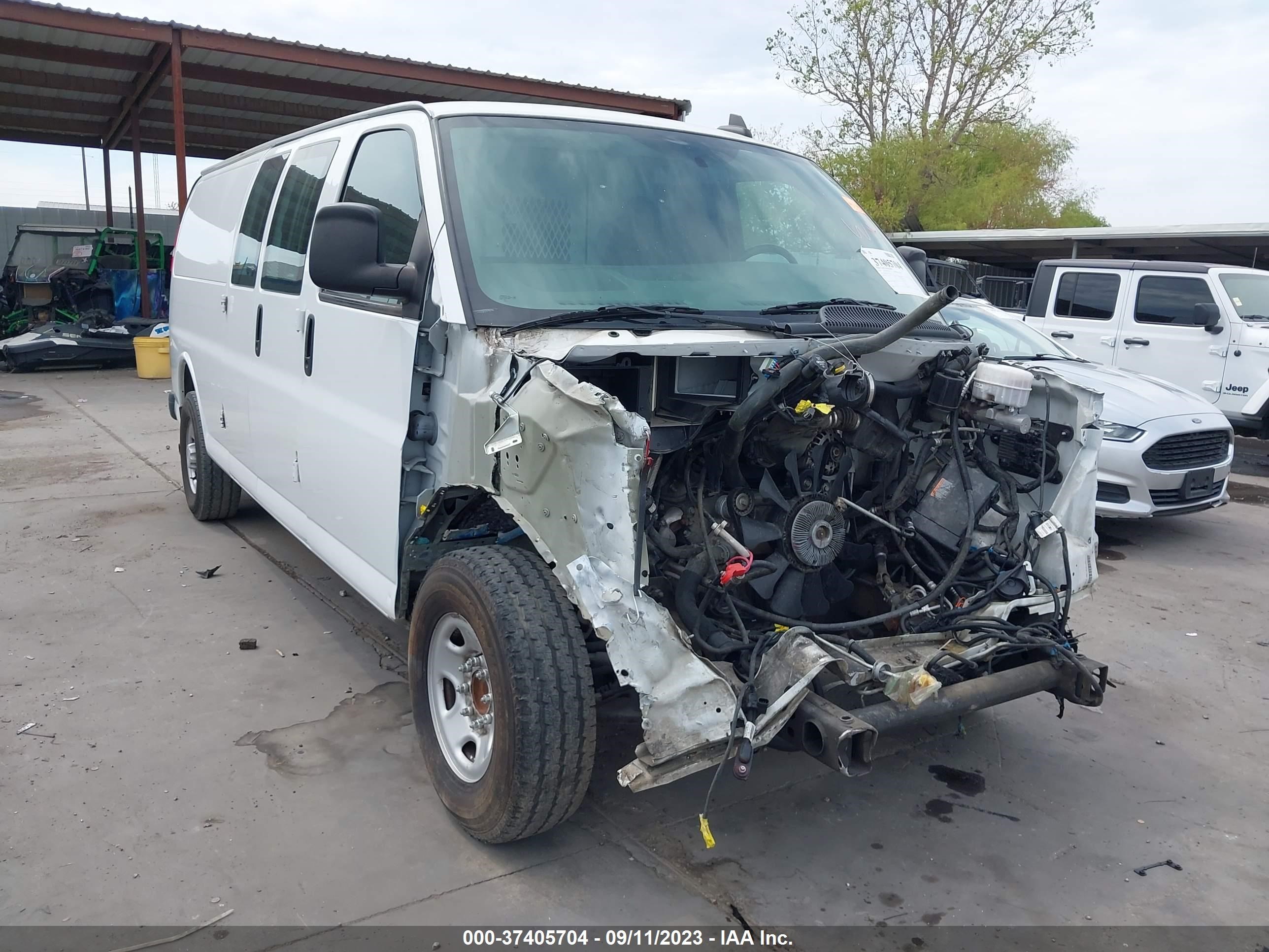 Photo 5 VIN: 1GCWGBFG9L1126877 - CHEVROLET EXPRESS 