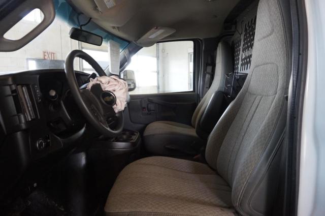 Photo 8 VIN: 1GCWGBFG9L1174170 - CHEVROLET EXPRESS G2 