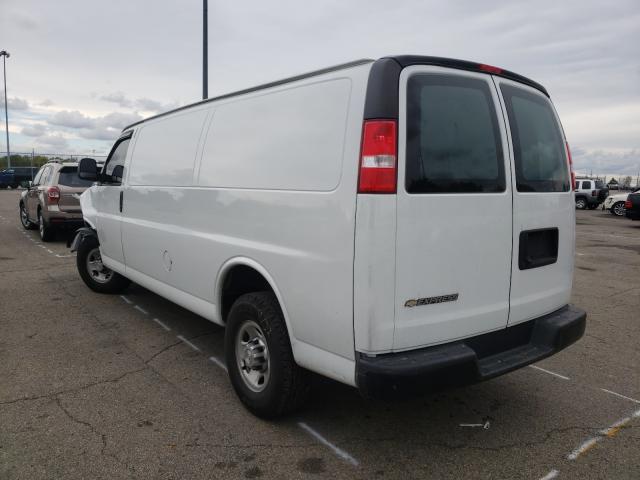 Photo 2 VIN: 1GCWGBFP0J1256222 - CHEVROLET EXPRESS G2 