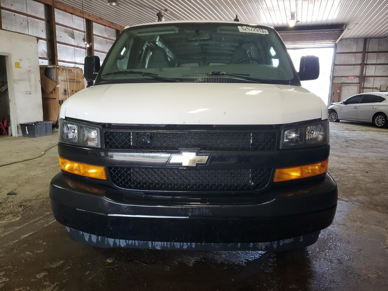 Photo 4 VIN: 1GCWGBFP0M1246195 - CHEVROLET EXPRESS 