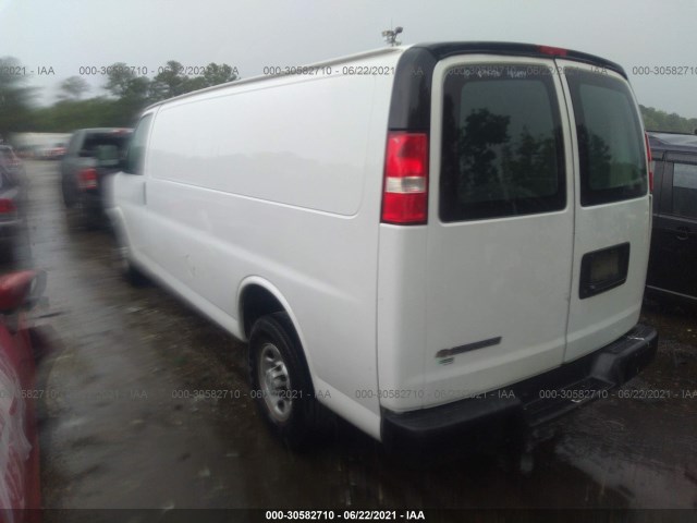 Photo 2 VIN: 1GCWGBFP2J1333236 - CHEVROLET EXPRESS CARGO VAN 