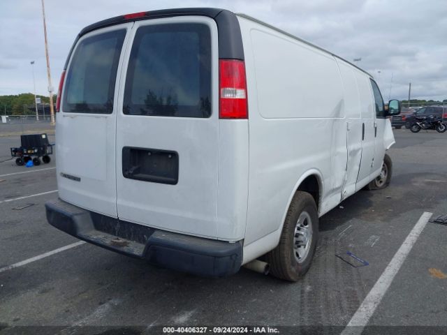 Photo 3 VIN: 1GCWGBFP3J1280529 - CHEVROLET EXPRESS 