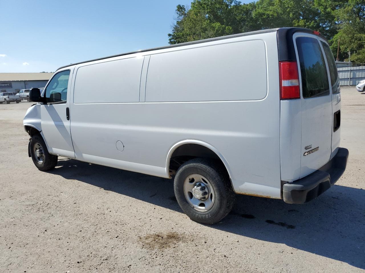 Photo 1 VIN: 1GCWGBFP4J1256515 - CHEVROLET EXPRESS 