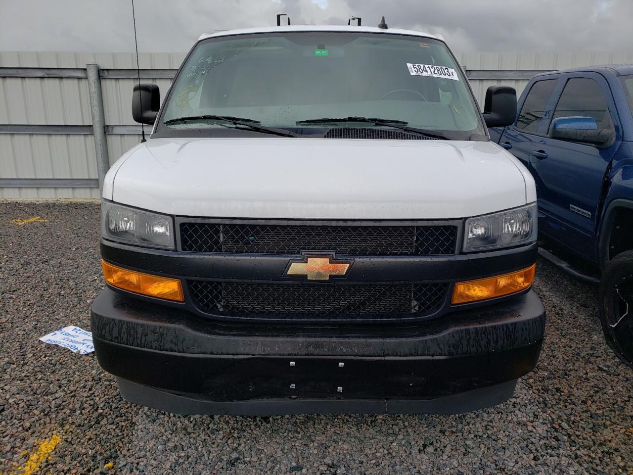 Photo 4 VIN: 1GCWGBFP4M1310576 - CHEVROLET EXPRESS 