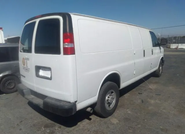 Photo 3 VIN: 1GCWGBFP6J1275504 - CHEVROLET EXPRESS CARGO VAN 