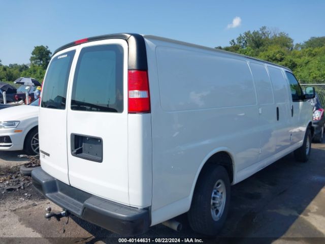 Photo 3 VIN: 1GCWGBFP6M1206249 - CHEVROLET EXPRESS 