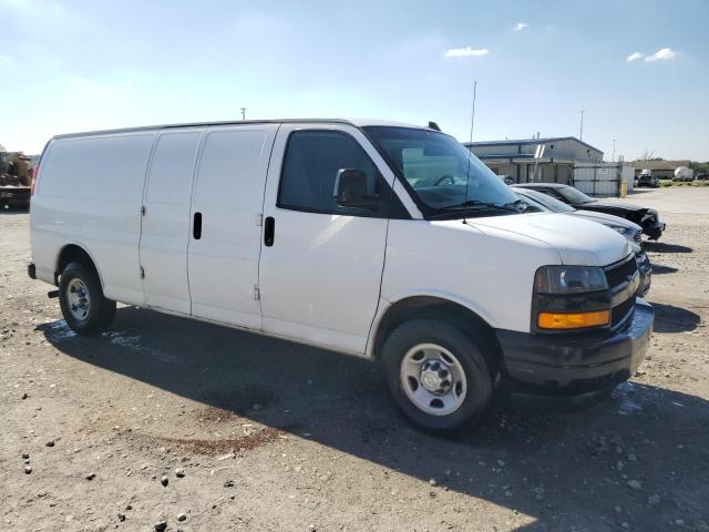 Photo 3 VIN: 1GCWGBFP7J1254788 - CHEVROLET EXPRESS 