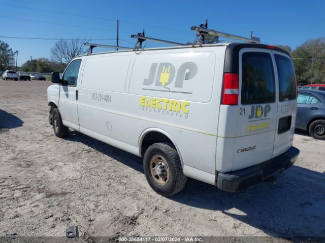 Photo 2 VIN: 1GCWGBFP8J1314772 - CHEVROLET EXPRESS 2500 