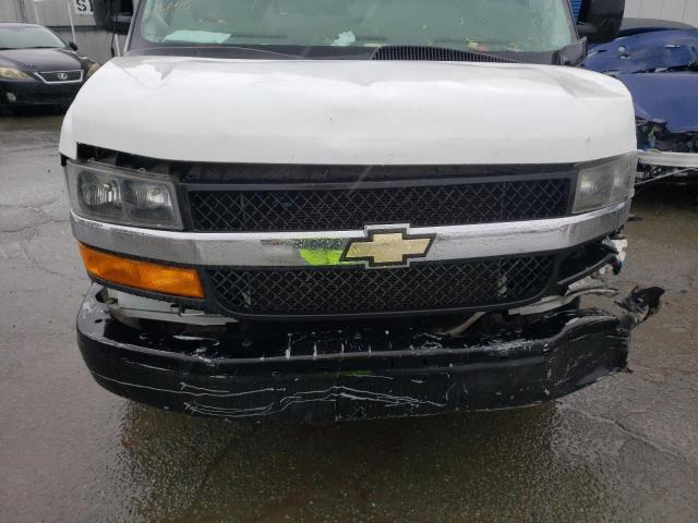 Photo 10 VIN: 1GCWGBFP9J1303845 - CHEVROLET EXPRESS 