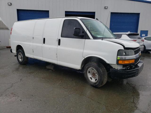 Photo 3 VIN: 1GCWGBFP9J1303845 - CHEVROLET EXPRESS 