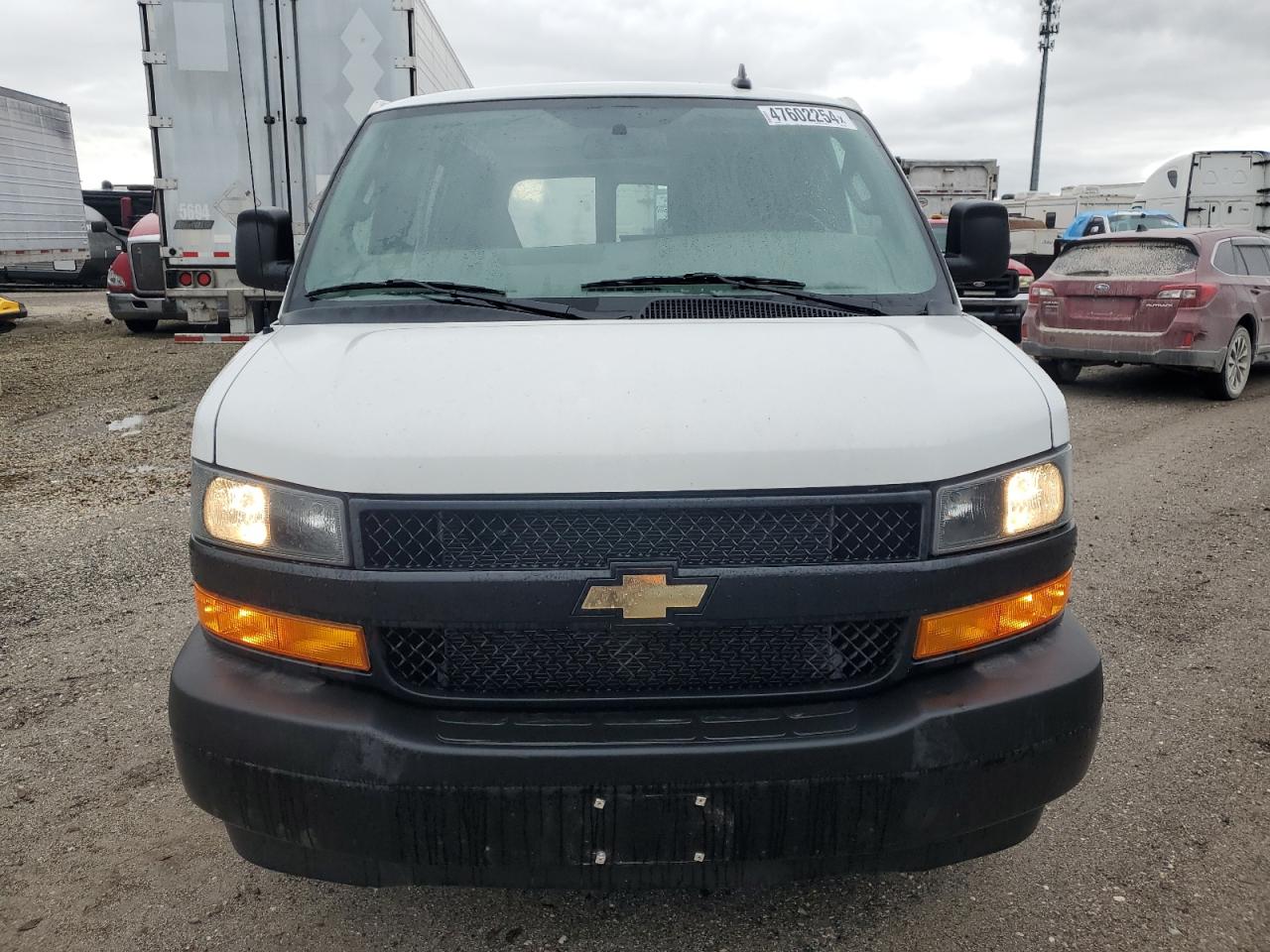 Photo 4 VIN: 1GCWGBFP9J1340524 - CHEVROLET EXPRESS 