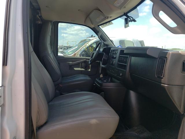 Photo 4 VIN: 1GCWGBFP9K1184129 - CHEVROLET EXPRESS G2 