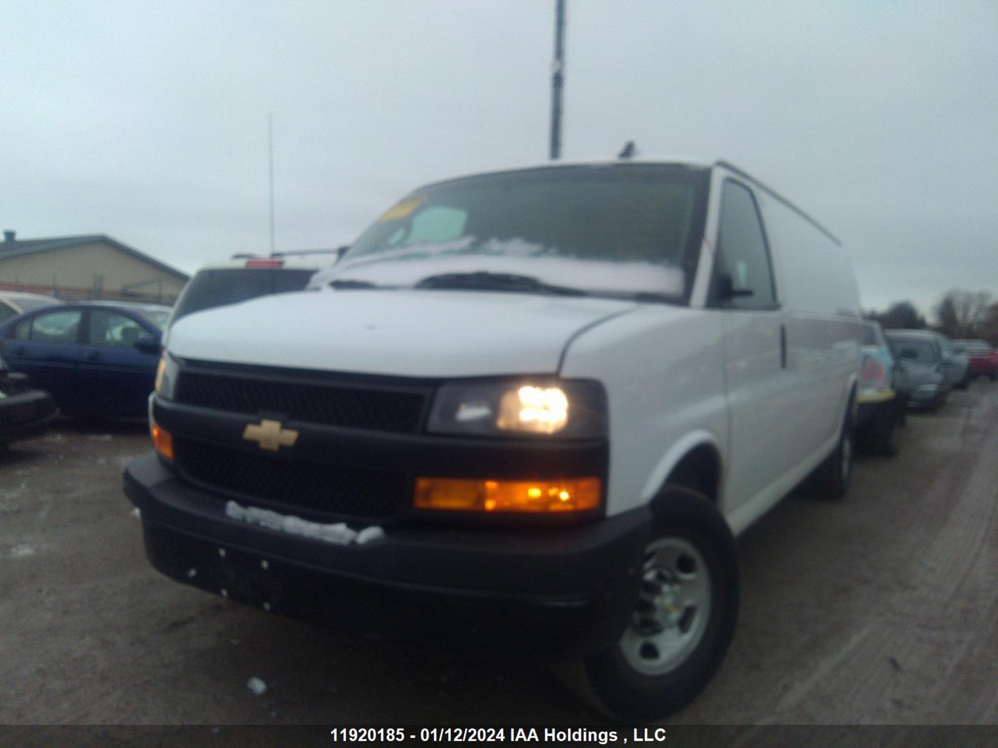 Photo 1 VIN: 1GCWGBFP9M1179337 - CHEVROLET EXPRESS 