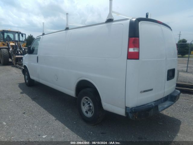 Photo 2 VIN: 1GCWGBHF8H1248724 - CHEVROLET EXPRESS 