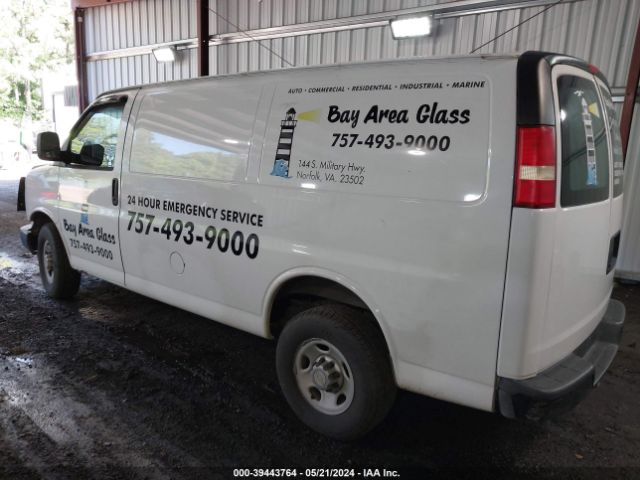 Photo 2 VIN: 1GCWGFBA1B1141073 - CHEVROLET EXPRESS 2500 