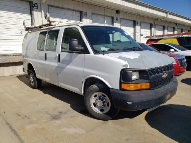 Photo 3 VIN: 1GCWGFBA1B1162005 - CHEVROLET EXPRESS 