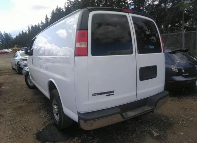 Photo 2 VIN: 1GCWGFBA1D1185707 - CHEVROLET EXPRESS CARGO VAN 