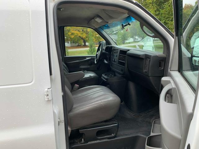 Photo 4 VIN: 1GCWGFBA2B1174387 - CHEVROLET EXPRESS G2 