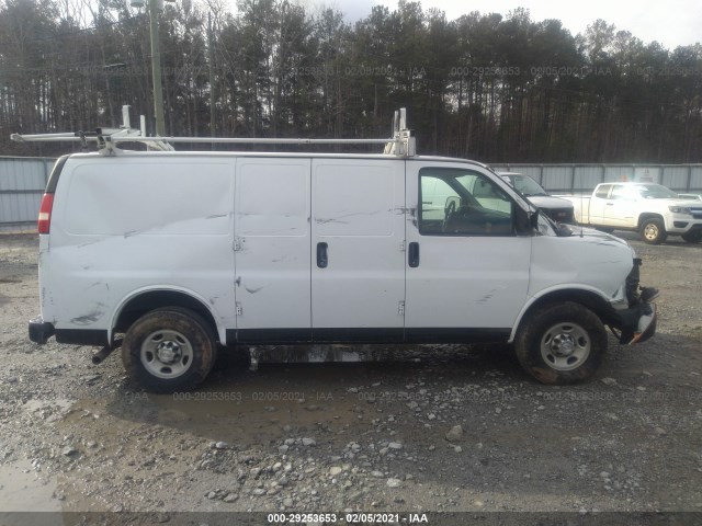 Photo 5 VIN: 1GCWGFBA2E1211894 - CHEVROLET EXPRESS CARGO VAN 