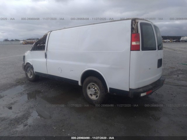 Photo 2 VIN: 1GCWGFBA5D1186570 - CHEVROLET EXPRESS CARGO VAN 