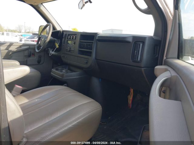 Photo 4 VIN: 1GCWGFBA7D1102829 - CHEVROLET EXPRESS 2500 