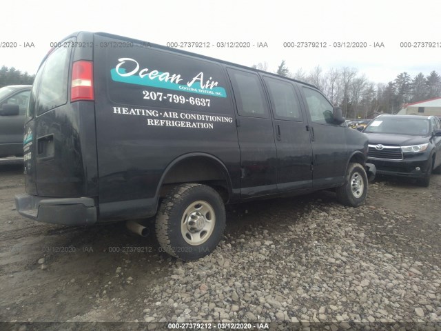 Photo 3 VIN: 1GCWGFBA7D1183315 - CHEVROLET EXPRESS CARGO VAN 